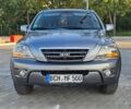 Серый Киа Соренто, объемом двигателя 0 л и пробегом 200 тыс. км за 4999 $, фото 1 на Automoto.ua