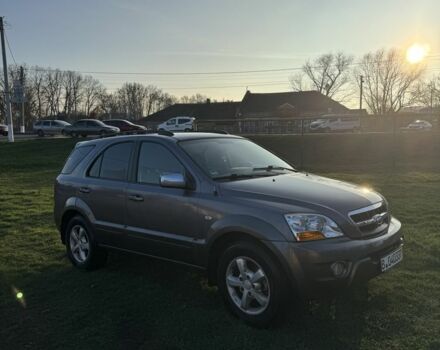 Серый Киа Соренто, объемом двигателя 2.5 л и пробегом 180 тыс. км за 5200 $, фото 2 на Automoto.ua