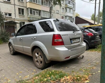 Серый Киа Соренто, объемом двигателя 2.5 л и пробегом 240 тыс. км за 4700 $, фото 2 на Automoto.ua