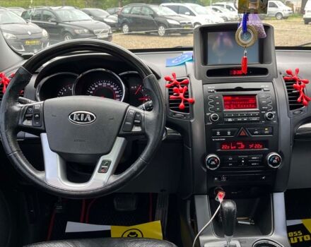 Серый Киа Соренто, объемом двигателя 2.2 л и пробегом 196 тыс. км за 12800 $, фото 20 на Automoto.ua