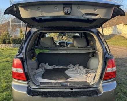 Серый Киа Соренто, объемом двигателя 2.5 л и пробегом 180 тыс. км за 5200 $, фото 6 на Automoto.ua