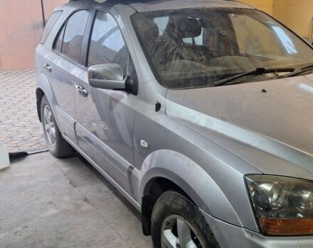 Серый Киа Соренто, объемом двигателя 0 л и пробегом 200 тыс. км за 1000 $, фото 1 на Automoto.ua