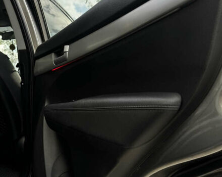 Кіа Соренто 2009 у Рівному на Automoto.ua Сірий Кіа Соренто, об'ємом двигуна 2.2 л та пробігом 265 тис. км за 12500 $, фото 35 на Automoto.ua