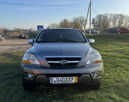 Серый Киа Соренто, объемом двигателя 2.5 л и пробегом 180 тыс. км за 5200 $, фото 1 на Automoto.ua