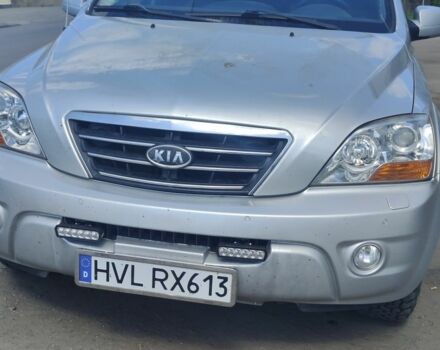 Серый Киа Соренто, объемом двигателя 2.5 л и пробегом 230 тыс. км за 4900 $, фото 2 на Automoto.ua