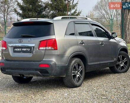 Сірий Кіа Соренто, об'ємом двигуна 2.2 л та пробігом 280 тис. км за 11400 $, фото 10 на Automoto.ua