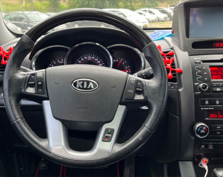 Серый Киа Соренто, объемом двигателя 2.2 л и пробегом 196 тыс. км за 12800 $, фото 21 на Automoto.ua