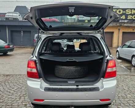 Серый Киа Соренто, объемом двигателя 2.5 л и пробегом 166 тыс. км за 3000 $, фото 8 на Automoto.ua