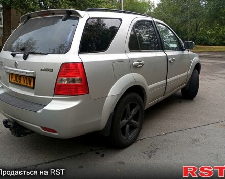 Серый Киа Соренто, объемом двигателя 2.5 л и пробегом 142 тыс. км за 3300 $, фото 2 на Automoto.ua