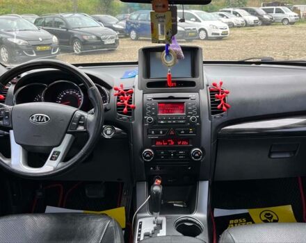 Серый Киа Соренто, объемом двигателя 2.2 л и пробегом 196 тыс. км за 12800 $, фото 19 на Automoto.ua