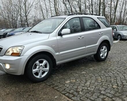 Серый Киа Соренто, объемом двигателя 2.5 л и пробегом 166 тыс. км за 3000 $, фото 2 на Automoto.ua