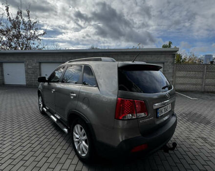 Кіа Соренто 2009 у Рівному на Automoto.ua Сірий Кіа Соренто, об'ємом двигуна 2.2 л та пробігом 265 тис. км за 12500 $, фото 9 на Automoto.ua