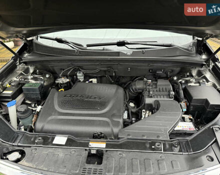 Сірий Кіа Соренто, об'ємом двигуна 2.2 л та пробігом 222 тис. км за 12450 $, фото 53 на Automoto.ua