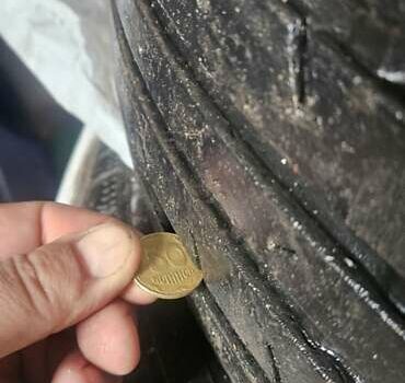 Серый Киа Соренто, объемом двигателя 2.4 л и пробегом 260 тыс. км за 11500 $, фото 36 на Automoto.ua