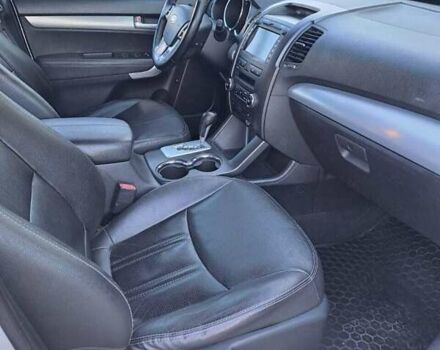 Сірий Кіа Соренто, об'ємом двигуна 2.2 л та пробігом 270 тис. км за 13500 $, фото 9 на Automoto.ua