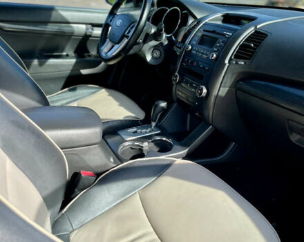 Серый Киа Соренто, объемом двигателя 2.2 л и пробегом 267 тыс. км за 12299 $, фото 11 на Automoto.ua