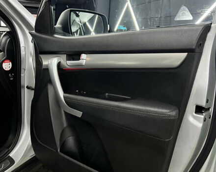 Киа Соренто 2010 в Киеве на Automoto.ua Серый Киа Соренто, объемом двигателя 2.4 л и пробегом 225 тыс. км за 11500 $, фото 50 на Automoto.ua