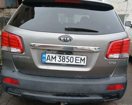 Сірий Кіа Соренто, об'ємом двигуна 2.2 л та пробігом 240 тис. км за 13500 $, фото 4 на Automoto.ua