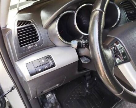 Серый Киа Соренто, объемом двигателя 2.2 л и пробегом 230 тыс. км за 13499 $, фото 24 на Automoto.ua