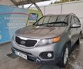 Серый Киа Соренто, объемом двигателя 2.4 л и пробегом 290 тыс. км за 12000 $, фото 6 на Automoto.ua