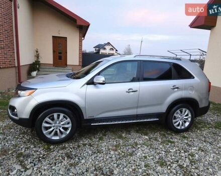 Сірий Кіа Соренто, об'ємом двигуна 2.2 л та пробігом 244 тис. км за 10700 $, фото 7 на Automoto.ua