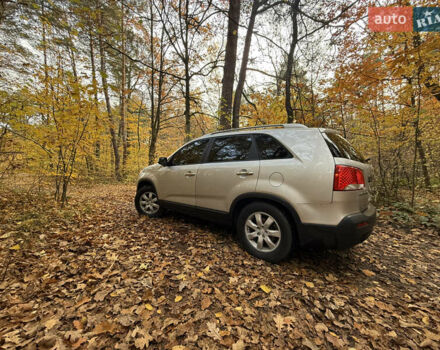 Киа Соренто 2010 в Львове на Automoto.ua Серый Киа Соренто, объемом двигателя 2.36 л и пробегом 190 тыс. км за 9500 $, фото 25 на Automoto.ua