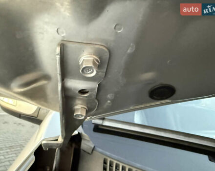 Сірий Кіа Соренто, об'ємом двигуна 2.2 л та пробігом 207 тис. км за 13300 $, фото 93 на Automoto.ua