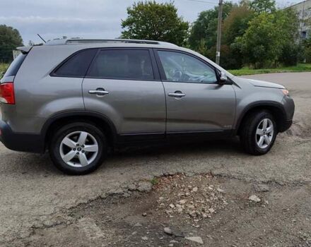 Серый Киа Соренто, объемом двигателя 2.2 л и пробегом 270 тыс. км за 12500 $, фото 5 на Automoto.ua