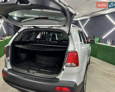 Киа Соренто 2010 в Киеве на Automoto.ua Серый Киа Соренто, объемом двигателя 2.4 л и пробегом 225 тыс. км за 11500 $, фото 55 на Automoto.ua