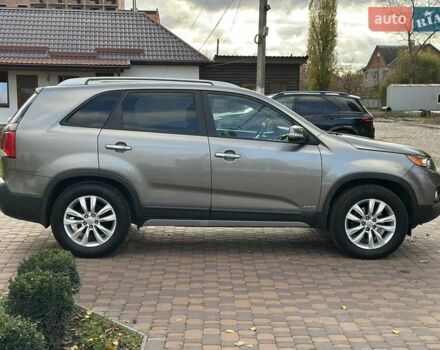 Серый Киа Соренто, объемом двигателя 2.2 л и пробегом 270 тыс. км за 13200 $, фото 2 на Automoto.ua