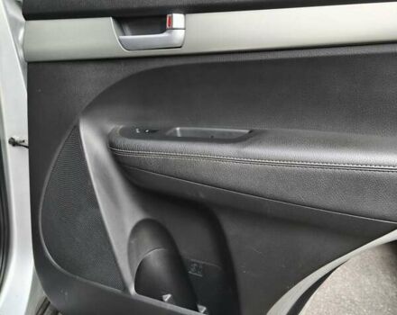 Серый Киа Соренто, объемом двигателя 2.4 л и пробегом 137 тыс. км за 11999 $, фото 15 на Automoto.ua