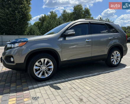 Сірий Кіа Соренто, об'ємом двигуна 2.4 л та пробігом 93 тис. км за 12500 $, фото 9 на Automoto.ua