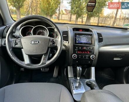 Серый Киа Соренто, объемом двигателя 2.2 л и пробегом 270 тыс. км за 13200 $, фото 14 на Automoto.ua