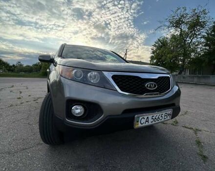 Серый Киа Соренто, объемом двигателя 2.4 л и пробегом 260 тыс. км за 11500 $, фото 10 на Automoto.ua