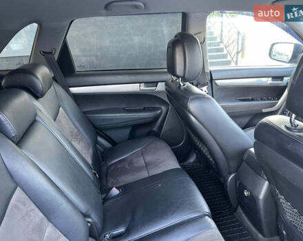 Сірий Кіа Соренто, об'ємом двигуна 2.2 л та пробігом 224 тис. км за 10700 $, фото 4 на Automoto.ua