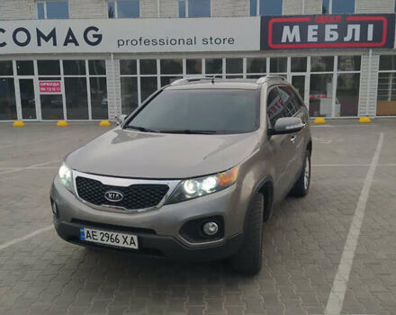 Серый Киа Соренто, объемом двигателя 2.2 л и пробегом 175 тыс. км за 13000 $, фото 3 на Automoto.ua