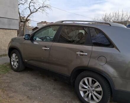 Серый Киа Соренто, объемом двигателя 2.2 л и пробегом 265 тыс. км за 12000 $, фото 9 на Automoto.ua