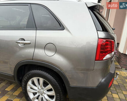 Сірий Кіа Соренто, об'ємом двигуна 2.2 л та пробігом 222 тис. км за 12450 $, фото 36 на Automoto.ua