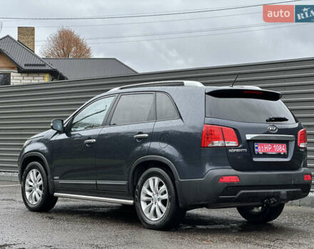 Серый Киа Соренто, объемом двигателя 2.2 л и пробегом 195 тыс. км за 12800 $, фото 6 на Automoto.ua