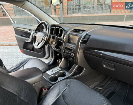 Сірий Кіа Соренто, об'ємом двигуна 2.2 л та пробігом 207 тис. км за 13300 $, фото 69 на Automoto.ua