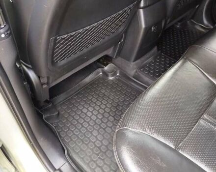 Серый Киа Соренто, объемом двигателя 2.2 л и пробегом 230 тыс. км за 13499 $, фото 26 на Automoto.ua