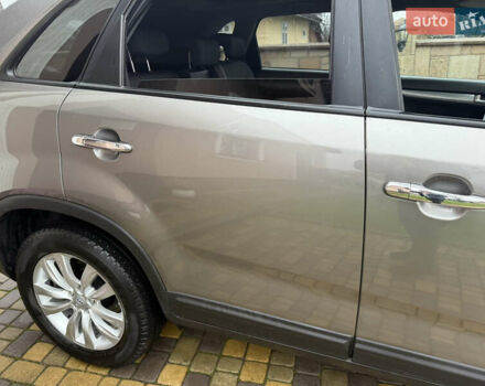 Сірий Кіа Соренто, об'ємом двигуна 2.2 л та пробігом 222 тис. км за 12450 $, фото 33 на Automoto.ua