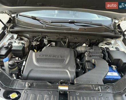 Сірий Кіа Соренто, об'ємом двигуна 2.2 л та пробігом 207 тис. км за 13300 $, фото 91 на Automoto.ua