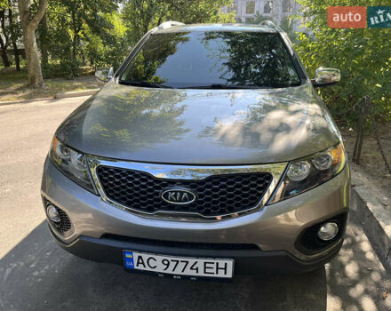 Серый Киа Соренто, объемом двигателя 2.36 л и пробегом 140 тыс. км за 9200 $, фото 1 на Automoto.ua