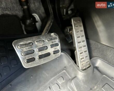 Серый Киа Соренто, объемом двигателя 2.2 л и пробегом 270 тыс. км за 13200 $, фото 29 на Automoto.ua