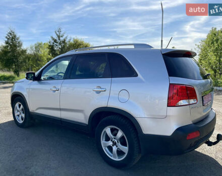 Серый Киа Соренто, объемом двигателя 2.2 л и пробегом 267 тыс. км за 12299 $, фото 4 на Automoto.ua