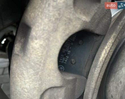 Серый Киа Соренто, объемом двигателя 2.4 л и пробегом 312 тыс. км за 9999 $, фото 16 на Automoto.ua