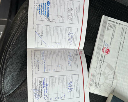 Сірий Кіа Соренто, об'ємом двигуна 2.2 л та пробігом 305 тис. км за 11750 $, фото 36 на Automoto.ua