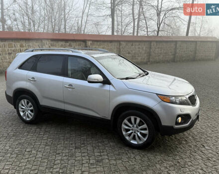 Серый Киа Соренто, объемом двигателя 2.2 л и пробегом 225 тыс. км за 12950 $, фото 16 на Automoto.ua