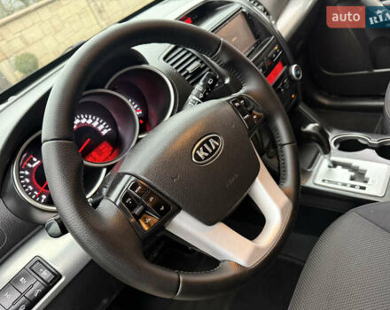 Сірий Кіа Соренто, об'ємом двигуна 2.2 л та пробігом 222 тис. км за 12450 $, фото 47 на Automoto.ua